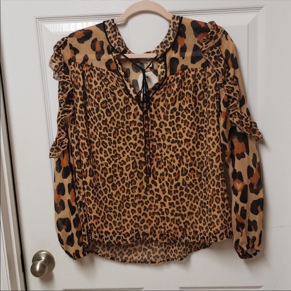 NWT Wonderful ruffle sleeve leopard print top - Picture 3 of 4